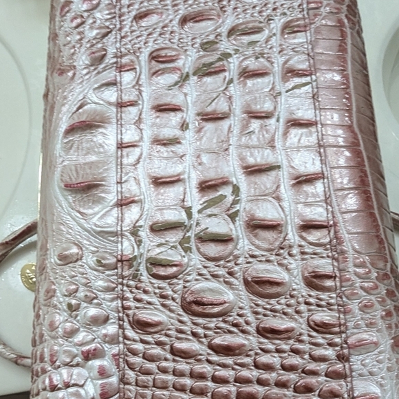 Brahmin small Finley Pink Icing Melbourne bag. - Picture 8 of 8